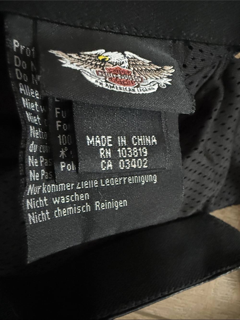 Harley-Davidson Black Leather Captain Cap with Skull Emblem - Picture 4 of 7